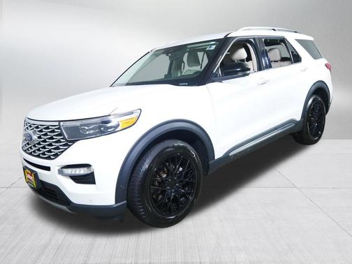 Star White Metallic Tri-Coat 2022 Ford Explorer Platinum