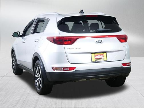Sparkling Silver 2017 Kia Sportage EX