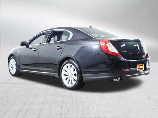 2014 Lincoln MKS Base