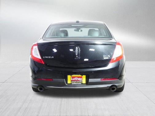 2014 Lincoln MKS Base