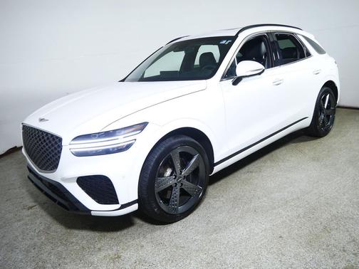 Uyuni White 2022 Genesis GV70 3.5T AWD Sport
