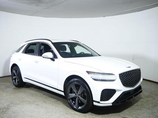 Uyuni White 2022 Genesis GV70 3.5T AWD Sport