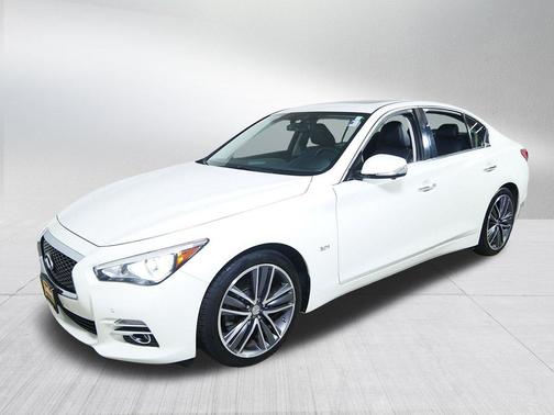 Majestic White 2016 INFINITI Q50 3.0T Premium