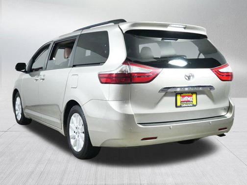 2016 Toyota Sienna Limited