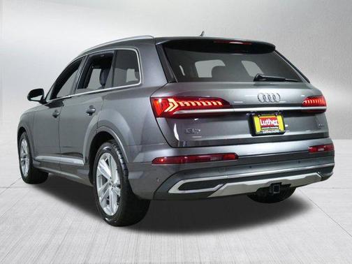2021 Audi Q7 55 Prestige