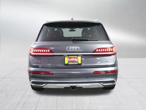 2021 Audi Q7 55 Prestige