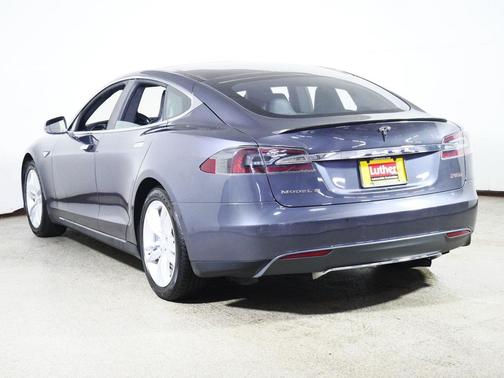 Gray Metallic 2014 Tesla Model S P85D