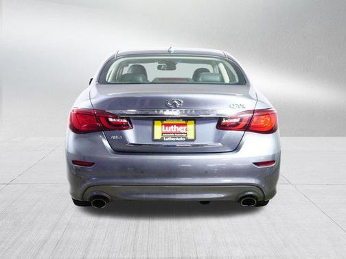 2015 INFINITI Q70L 3.7X