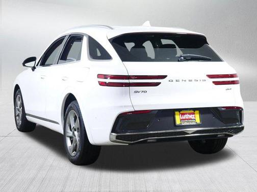 Uyuni White 2026 Genesis GV70 2.5T Advanced