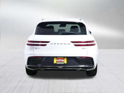 Uyuni White 2026 Genesis GV70 2.5T Advanced