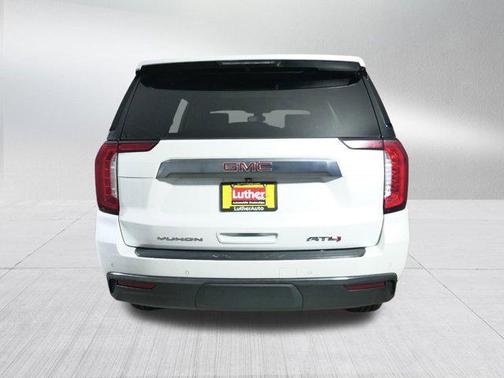 2021 GMC Yukon 4WD AT4