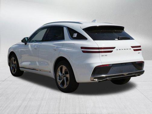 Alta White 2026 Genesis GV70 2.5T Select