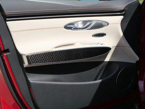 Mauna Red 2026 Genesis GV70 3.5T Sport Prestige