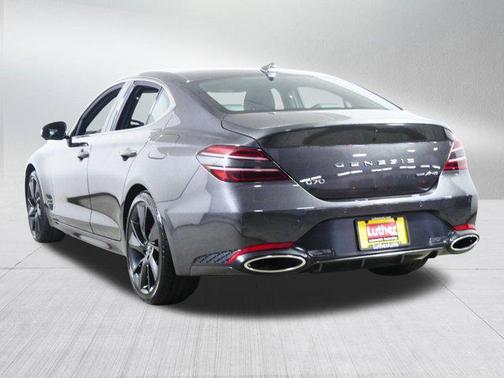 2022 Genesis G70 3.3T AWD