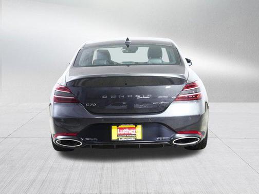 2022 Genesis G70 3.3T AWD