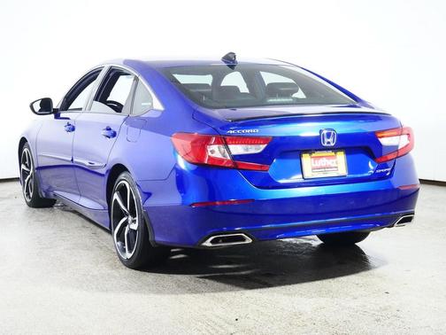 Still Night Pearl 2022 Honda Accord Sport 1.5T