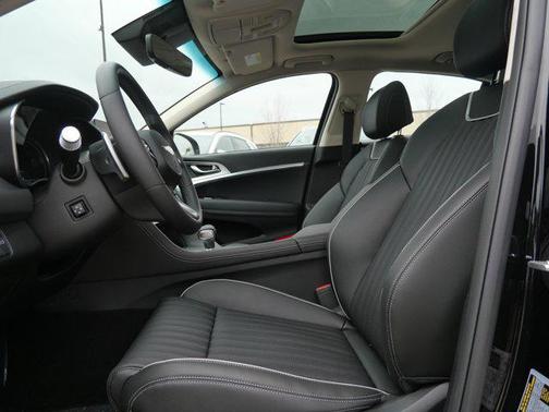 Vik Black 2026 Genesis G70 2.5T AWD Prestige