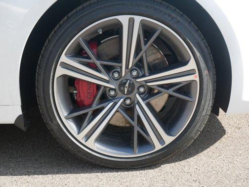 2025 Genesis G70 3.3T AWD Sport Advanced