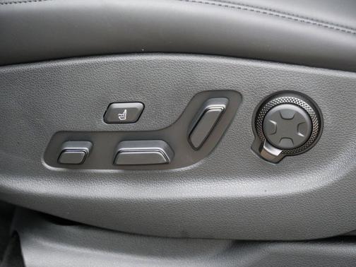Vik Black 2026 Genesis GV80 Coupe 3.5T e-SC