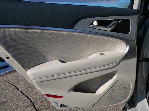 Vatna Gray 2026 Genesis G70 2.5T AWD Prestige