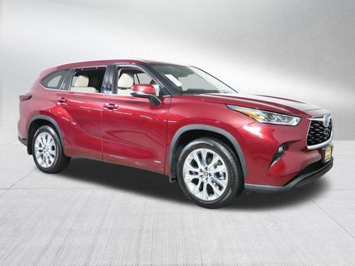 2024 Toyota Highlander Hybrid Limited