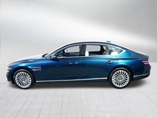 2024 Genesis Electrified G80 Advanced