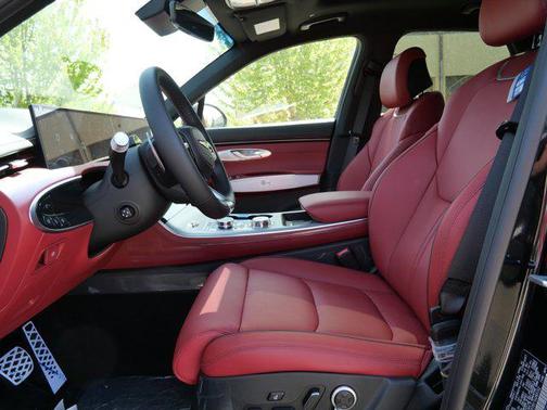 Vik Black 2026 Genesis GV70 2.5T Sport Prestige