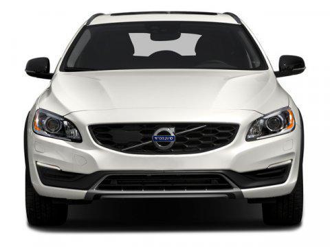 2015 Volvo V60 Cross Country T5