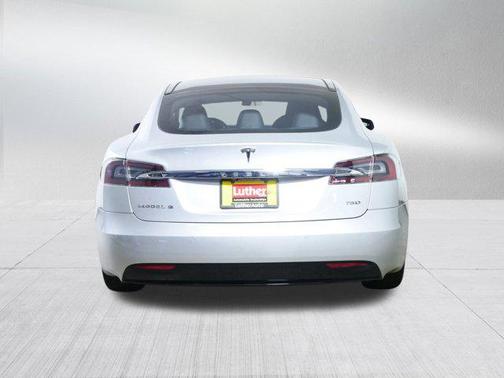 2017 Tesla Model S 90D