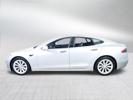 2017 Tesla Model S 90D