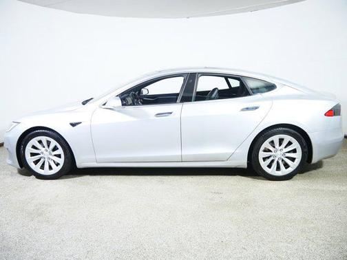 2017 Tesla Model S 90D