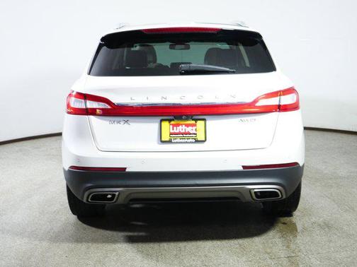 White Platinum Metallic Tri-Coat 2016 Lincoln MKX Reserve