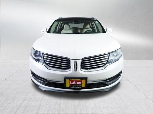 White Platinum Metallic Tri-Coat 2016 Lincoln MKX Reserve