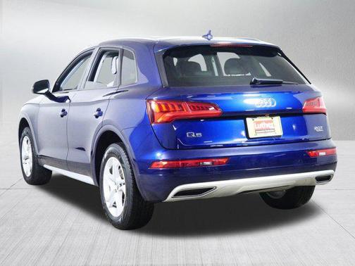 Blue 2018 Audi Q5 2.0T Premium