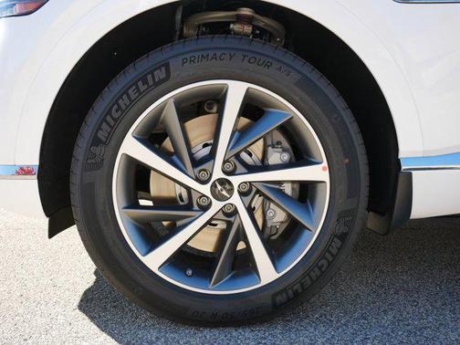 2026 Genesis GV80 2.5T