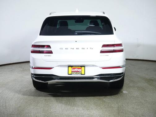 Uyuni White 2025 Genesis GV80 3.5T