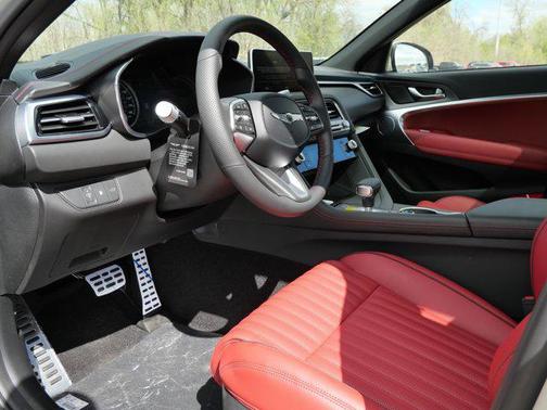 Vatna Gray 2026 Genesis G70 3.3T AWD Sport Prestige