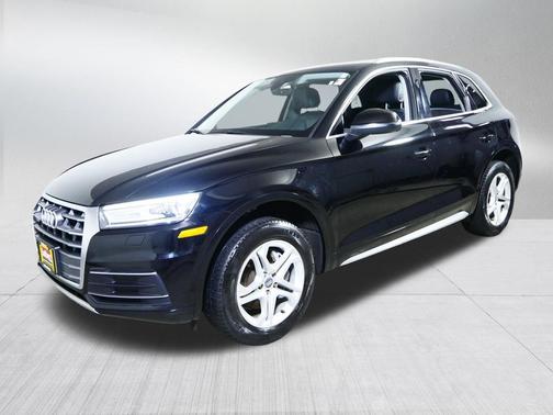 Brilliant Black 2019 Audi Q5 45 Premium