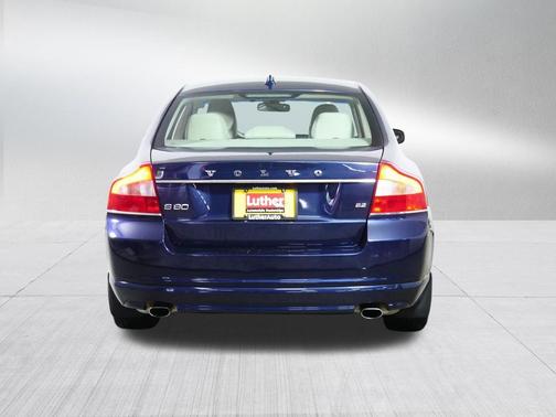 Black Stone 2010 Volvo S80 I6