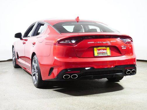 2020 Kia Stinger GT-Line