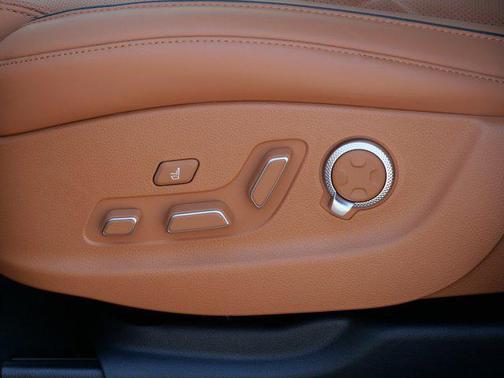 Storr Green 2026 Genesis GV80 3.5T