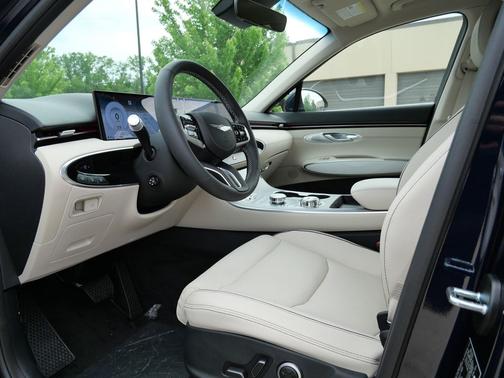 Capri Blue 2026 Genesis GV70 2.5T Advanced