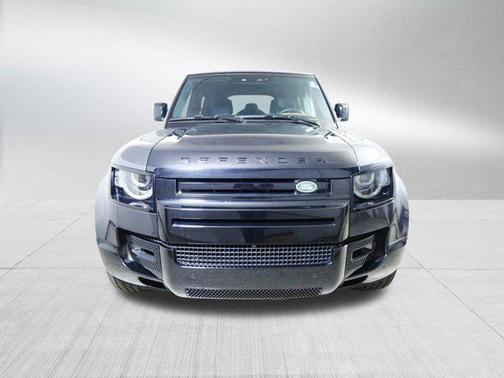 2024 Land Rover Defender 110 P400 X