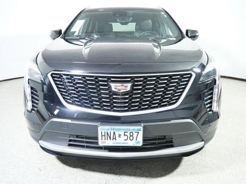 2022 Cadillac XT4 Premium Luxury
