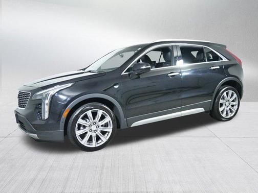 2022 Cadillac XT4 Premium Luxury