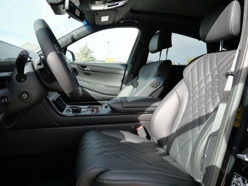 Vik Black 2027 Genesis GV80 Coupe 3.5T e-SC