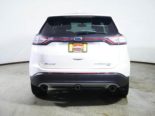 White Platinum Metallic Tri-Coat 2017 Ford Edge Titanium