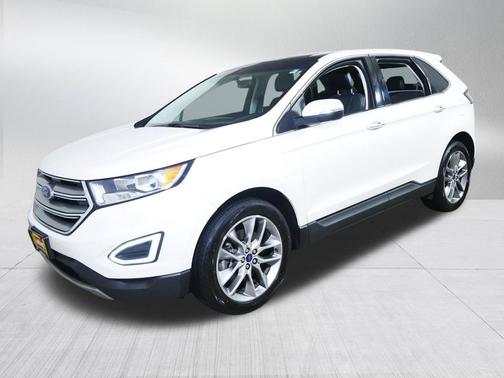 White Platinum Metallic Tri-Coat 2017 Ford Edge Titanium