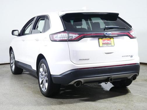 White Platinum Metallic Tri-Coat 2017 Ford Edge Titanium