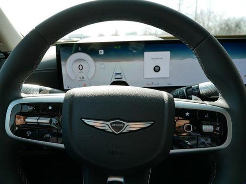 2025 Genesis GV80 2.5T